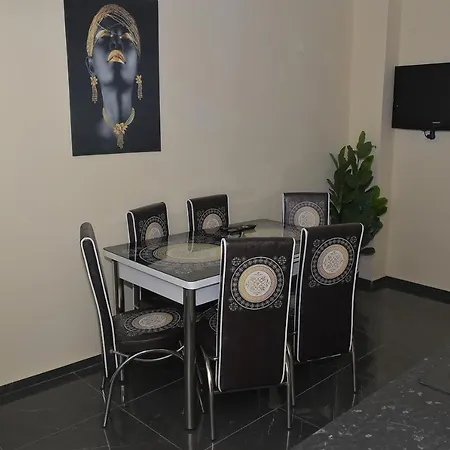 Versai Appartement *